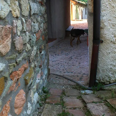 Borgo Bonaventura Parco Frasassi Nocleg ze śniadaniem Arcevia