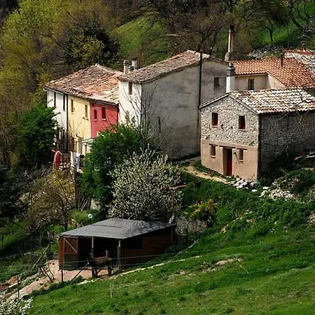Bed & Breakfast Borgo Bonaventura Parco Frasassi